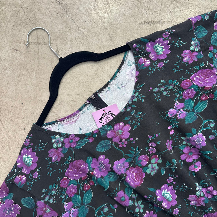 BLACK FLOWER T-SHIRT TOP