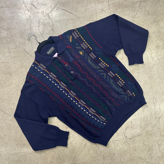 GEOMETRIC NAVY SWEATER