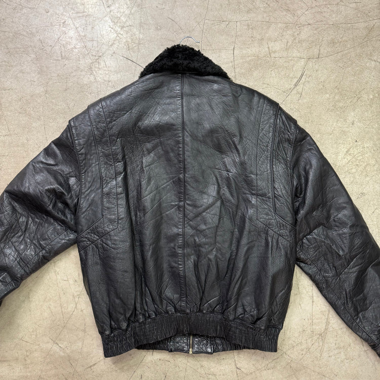 BOMBER PIEL AVIADOR BLACK CUELLO BORREGO