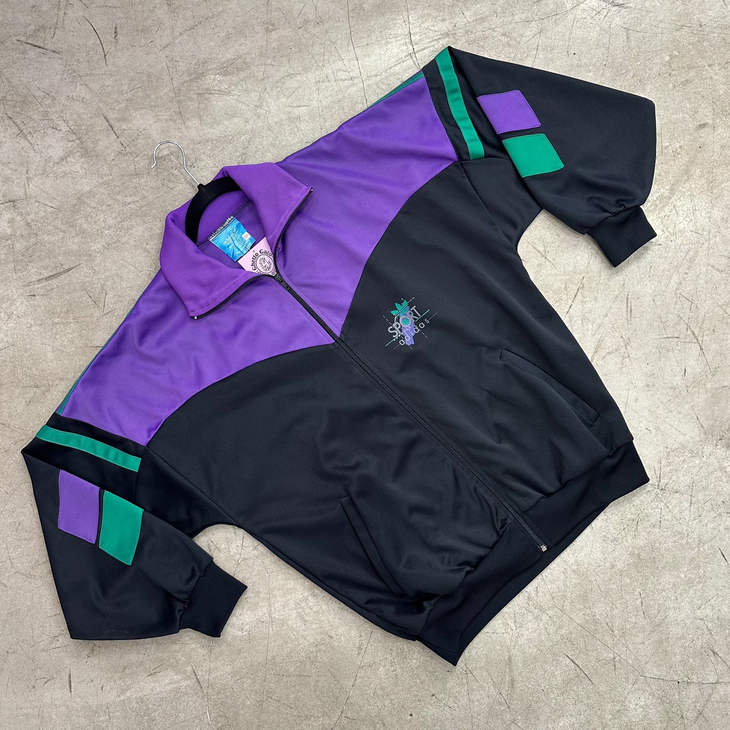 Adidas vintage shop crazy jacket